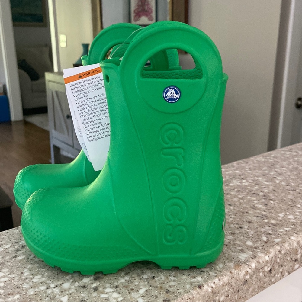 NWT - CROCS toddler rain boots, size 8C